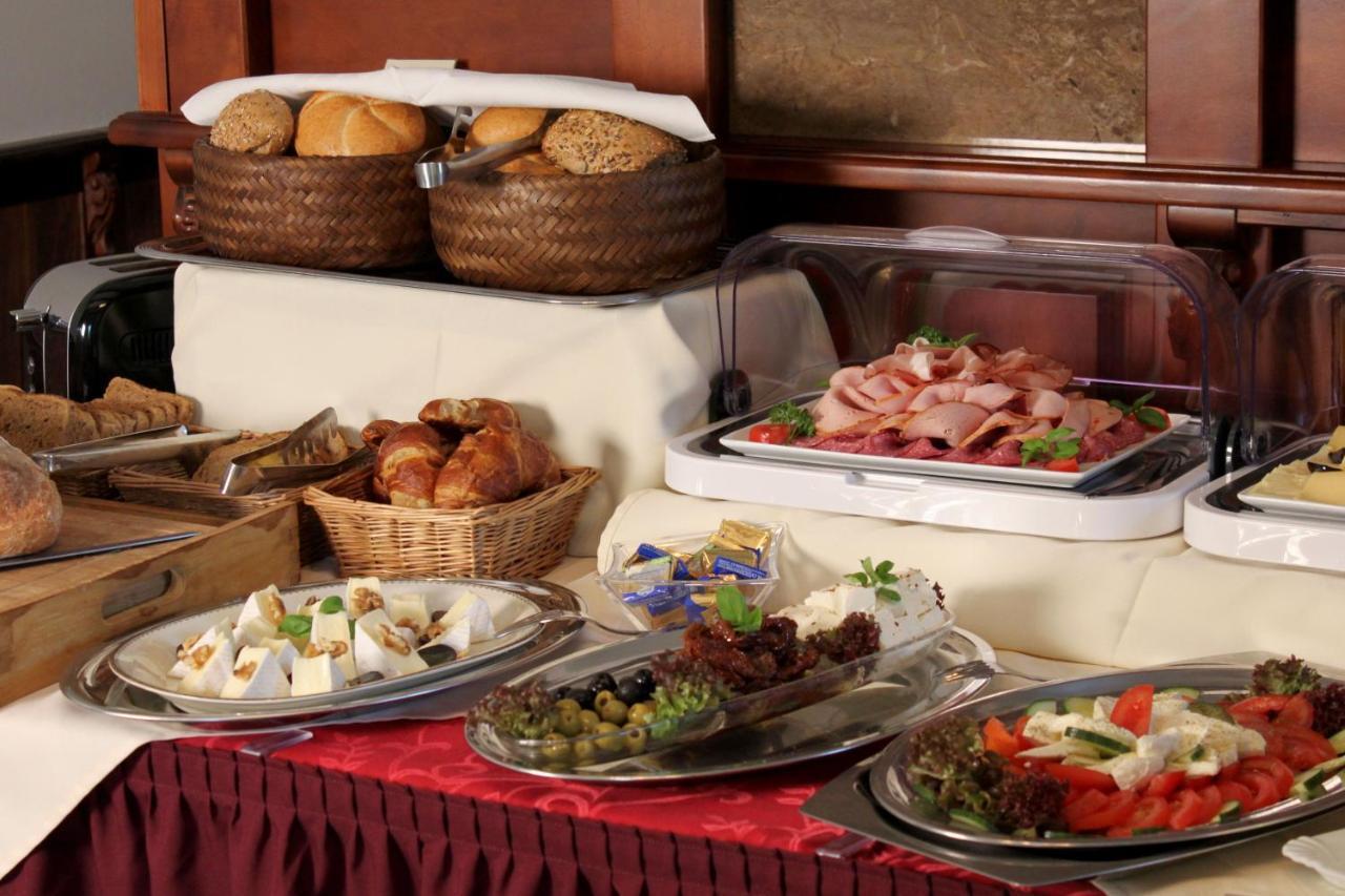 Viktoria Hotel